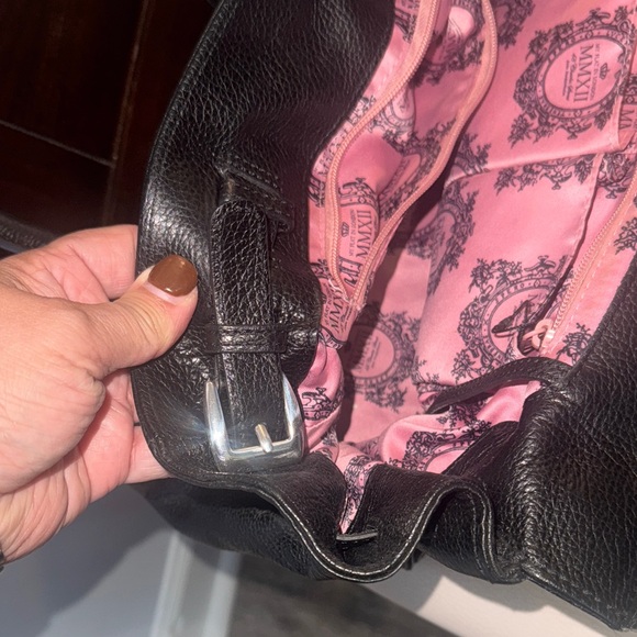 Brighton - My Flat in London Collection- Black Leather Handbag - Picture 7 of 10